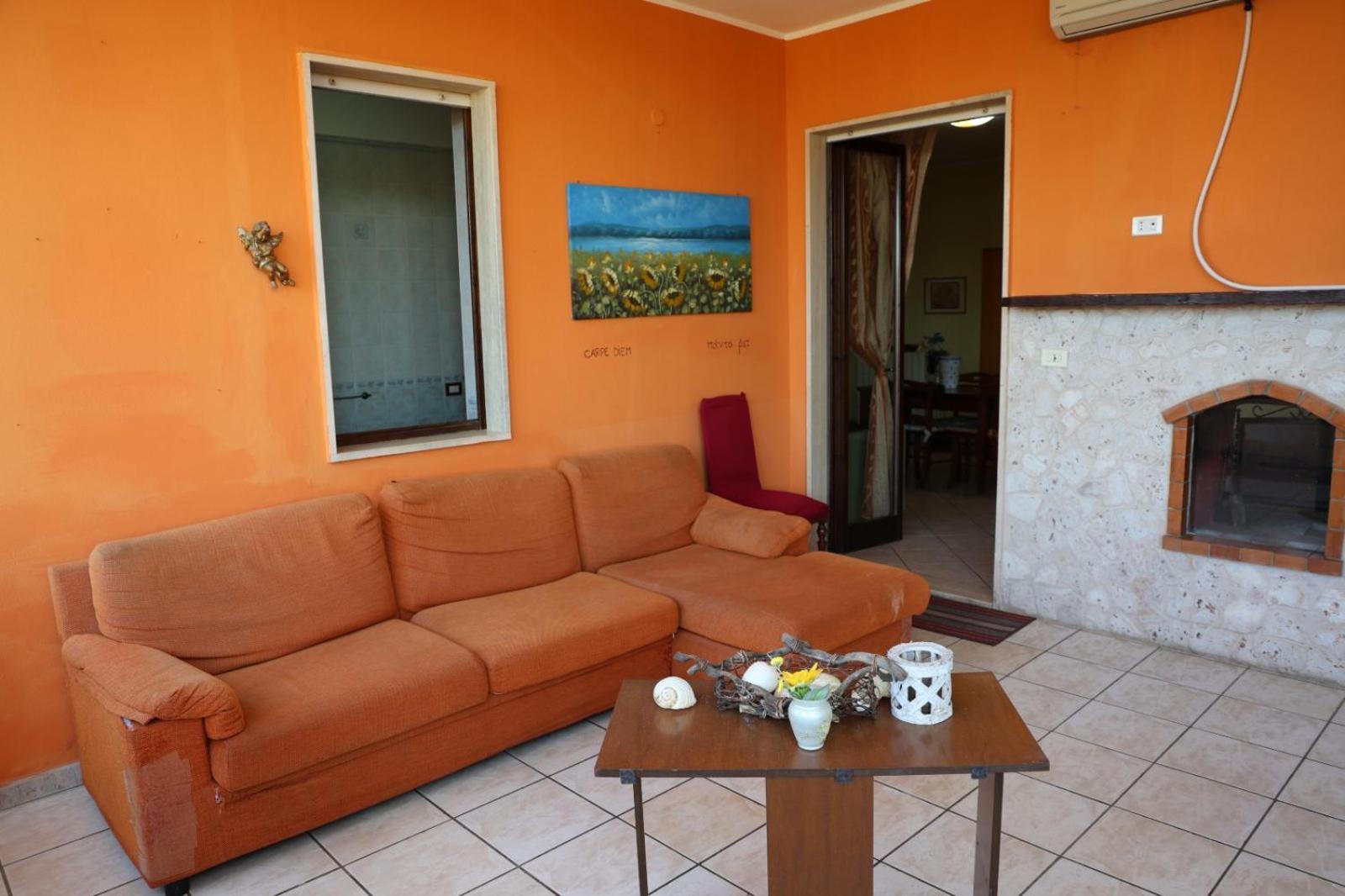 Giravento Apartment *